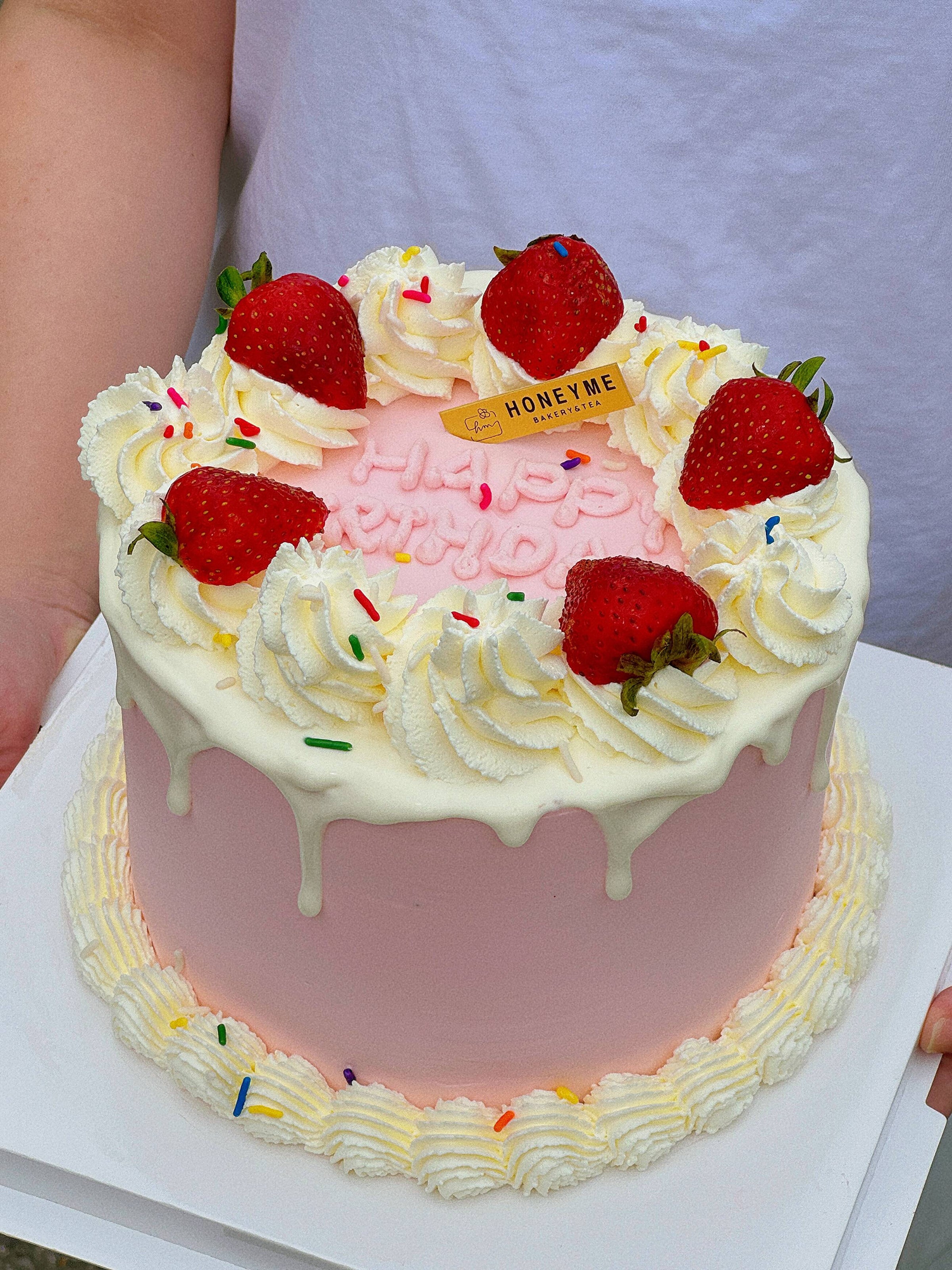 Custom Cake Gallery | Honeyme Cake